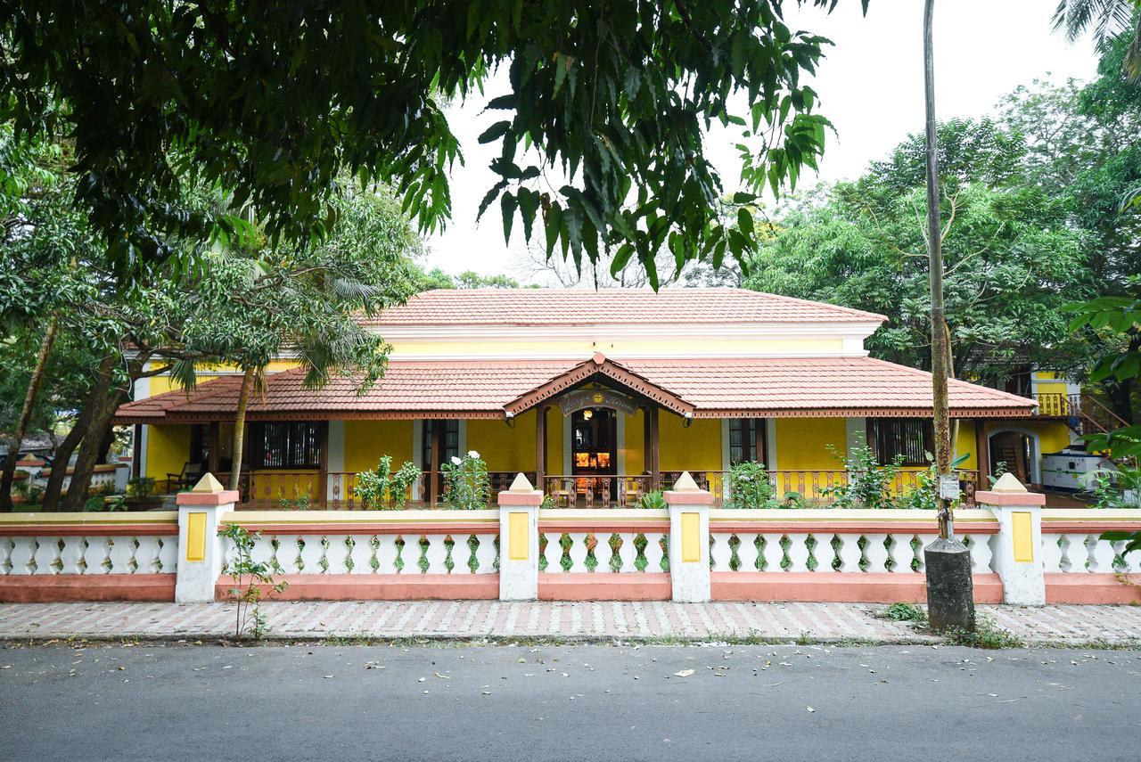โรงแรมสุริยา กีรัน เฮอริเทจ ปณชี ภายนอก รูปภาพ